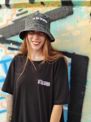 Gorro pescador denim negro "La tia calavera"